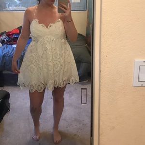 Cream/ white floral chrochette dress